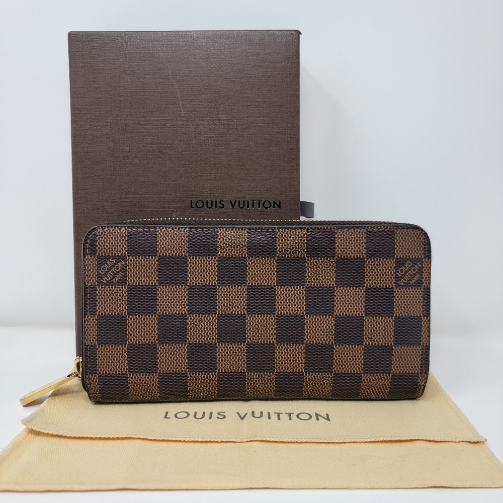 LOUIS VUITTON Damier Ebene Leather Zippy Long Wallet